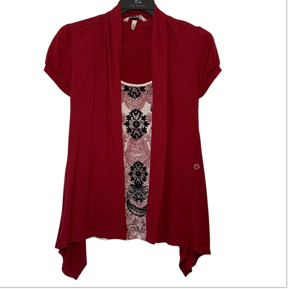 Speechless blouse cardigan combo size M red